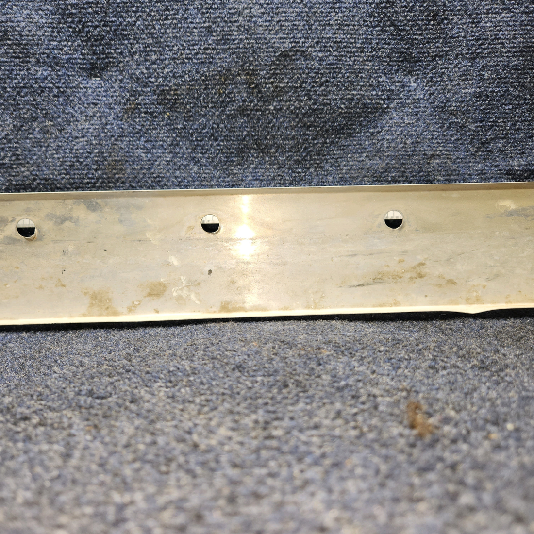 Used aircraft parts for sale, 0426003-19 Cessna C-150J Wing Faring Assy RH