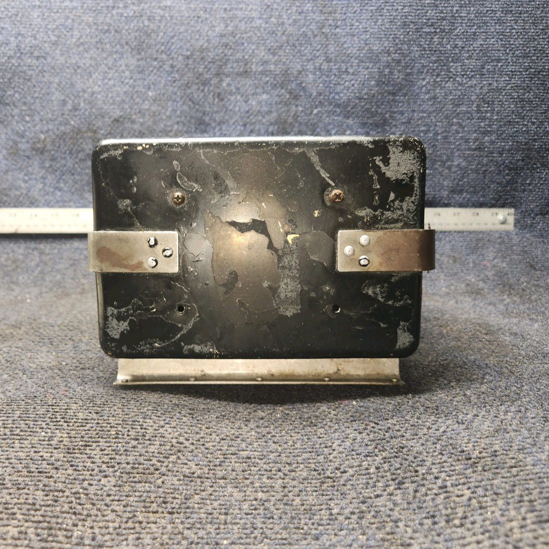 Used aircraft parts for sale, 0413307-18, 0413307-21 Cessna 172E Battery Box Assembly with Lid