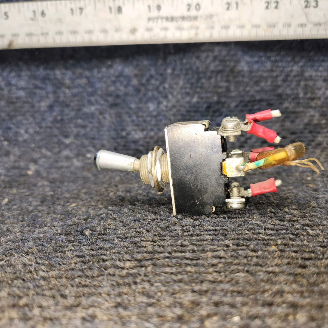 Used aircraft parts for sale, 35-380053-1 Beechcraft 95-B55 Toggle Switch Assy