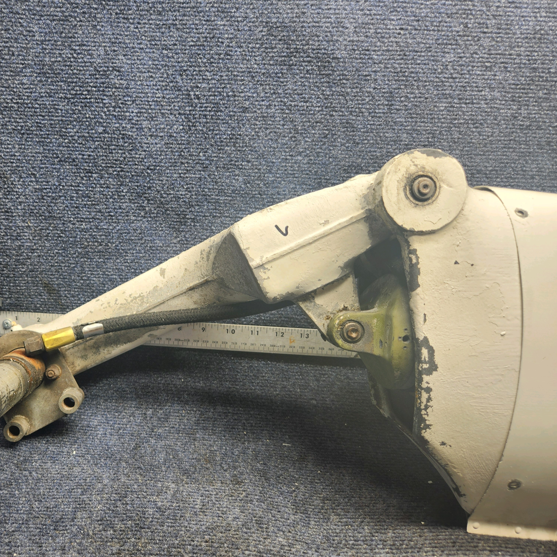 Used aircraft parts for sale, 169-810000-659 Beechcraft A23A Musketeer Custom III MAIN LANDING GEAR ASSEMBLY LH