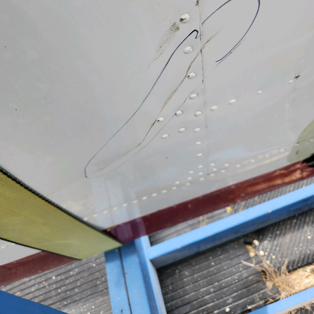 Used aircraft parts for sale, 0722182-4 Cessna year 1971 182P WING STRUCTURE LONG RANGE RH HORTON STOOL KIT INCLUDE LH HORTON STOOL KIT