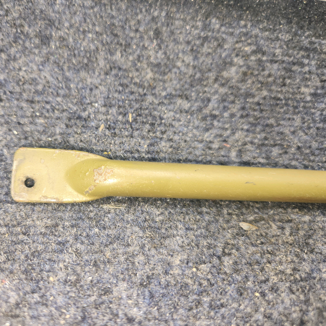 Used aircraft parts for sale, 0517037-1 Cessna 172RG Push Rod Cabin Door