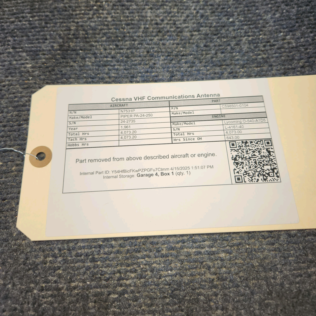Used aircraft parts for sale, C598501-0104 Cessna PIPER PA-24-250 VHF Communications Antenna