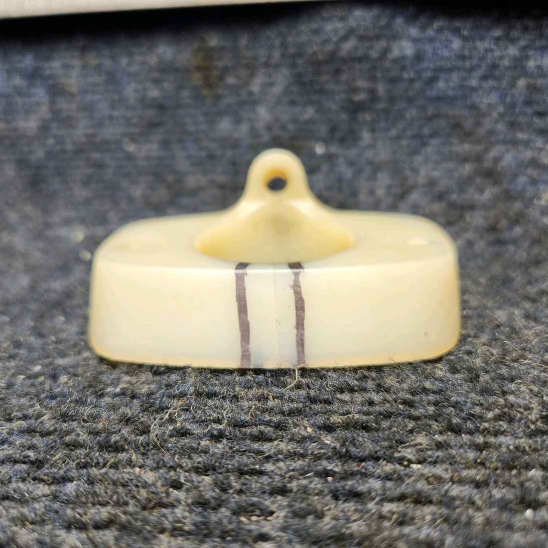 Used aircraft parts for sale, 169-524050 Beechcraft A23A Musketeer Custom III CONTROL COLUMN SUPPORT BEARING - HAS CRACK SEE PHOTOS FOR DETAIL.