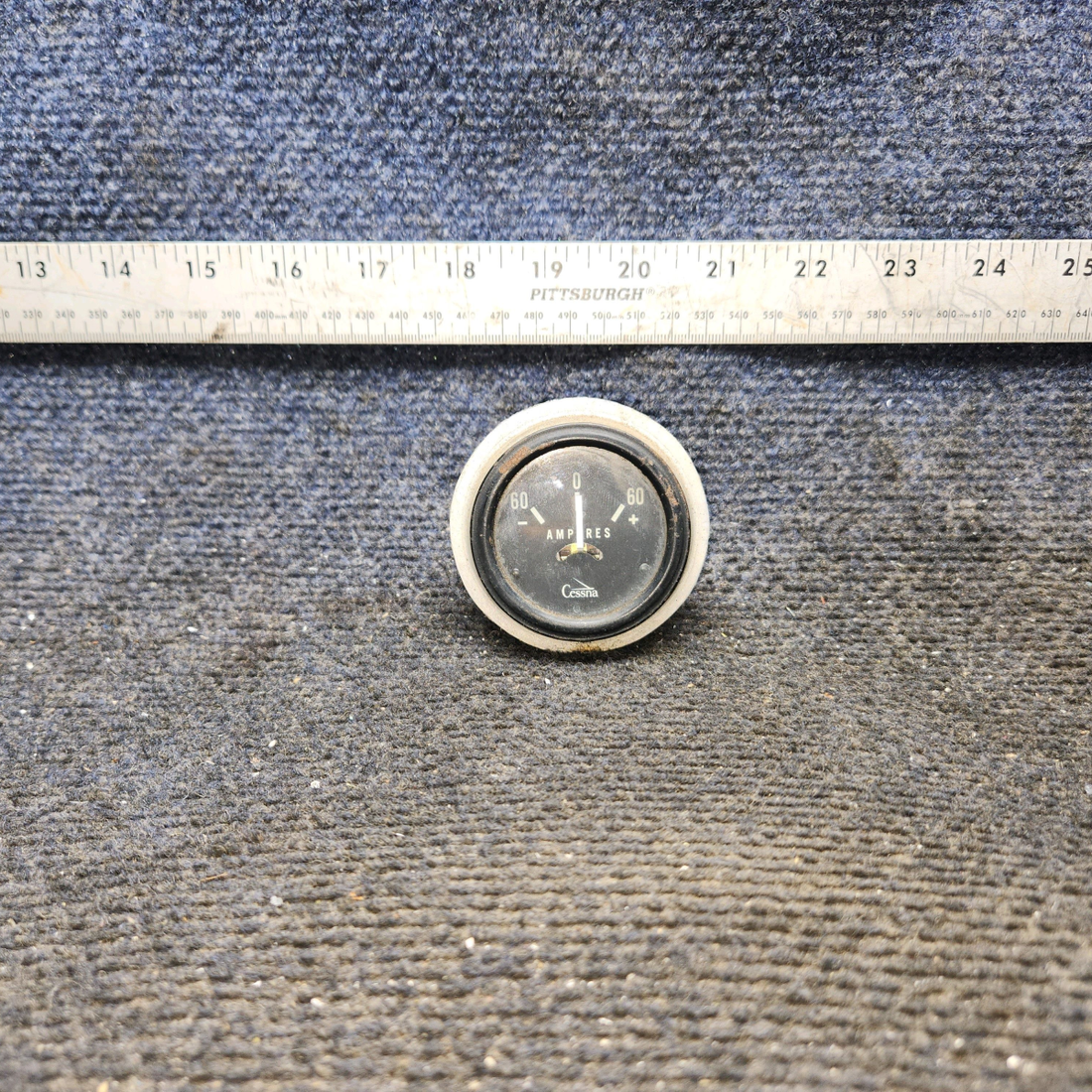 Used aircraft parts for sale, 433269 Stewart Warner cessna 150G Ammeter Indicator