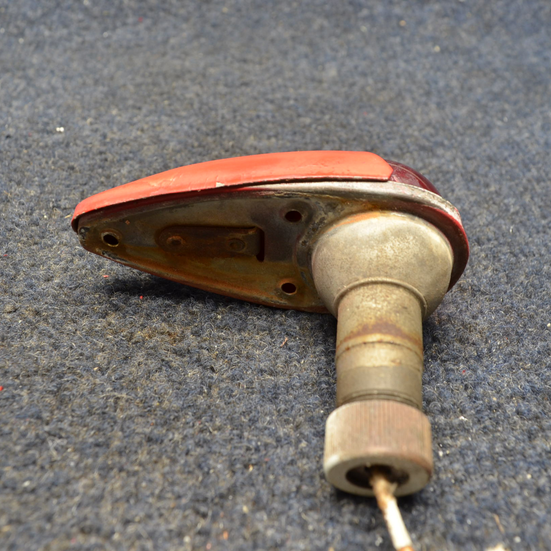 Used aircraft parts for sale, C622001-0201 Cessna C175 CESSNA WING POSITION LIGHT ASSY W/ RED LENS