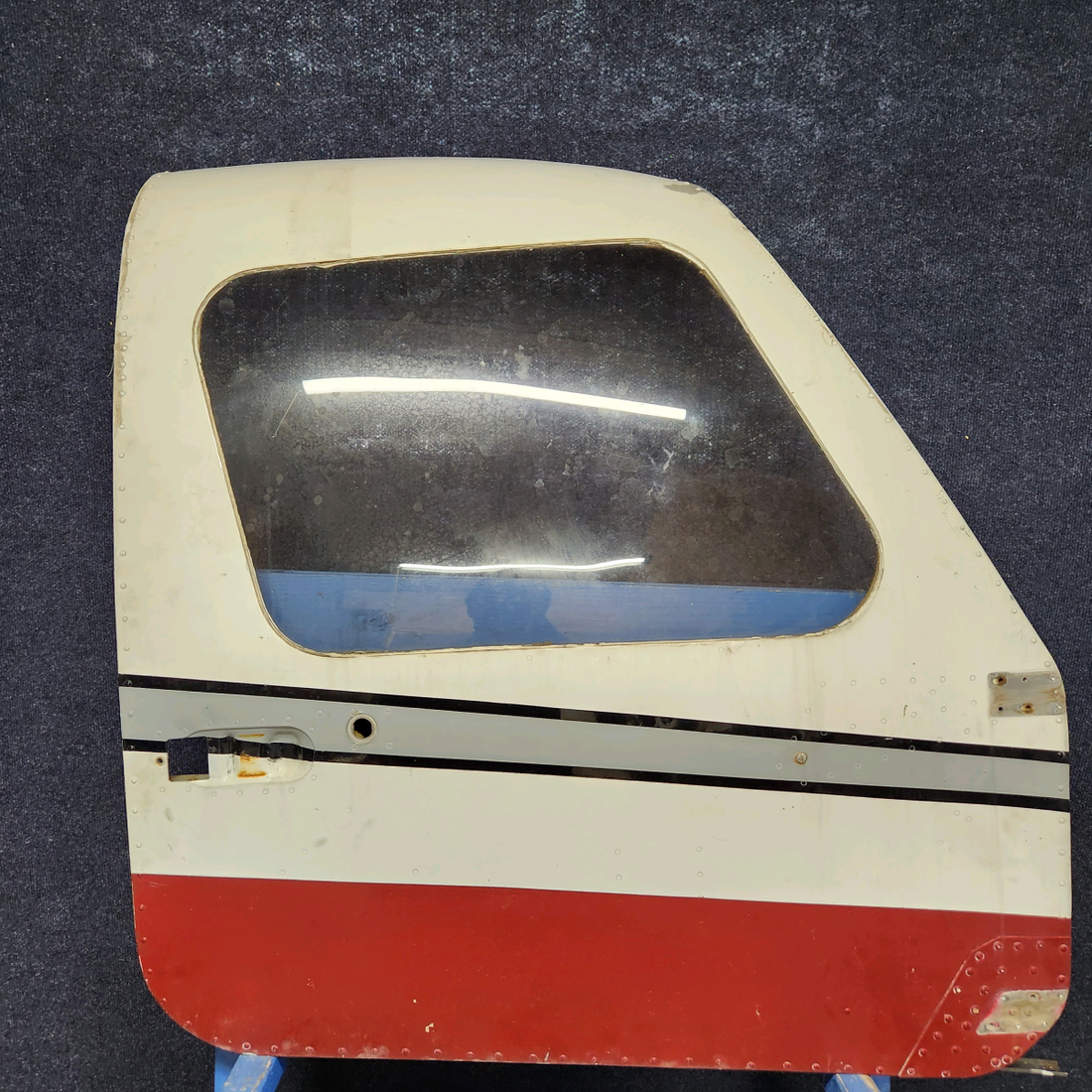 Used aircraft parts for sale, 79545-004 Piper PA32RT-300 CABIN DOOR STRUCTURE RH