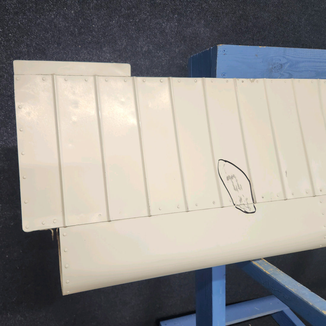Used aircraft parts for sale, 169-130005-2 Beechcraft A23A Musketeer Custom III AILERON ASSEMBLY RH DAMAGE IN TRAILING EDGE_SEE PHOTOS