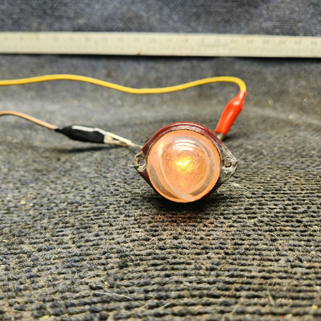 Used aircraft parts for sale, 472-736 piper PA-28-181 White Tail Navigation Light, 14 Volt