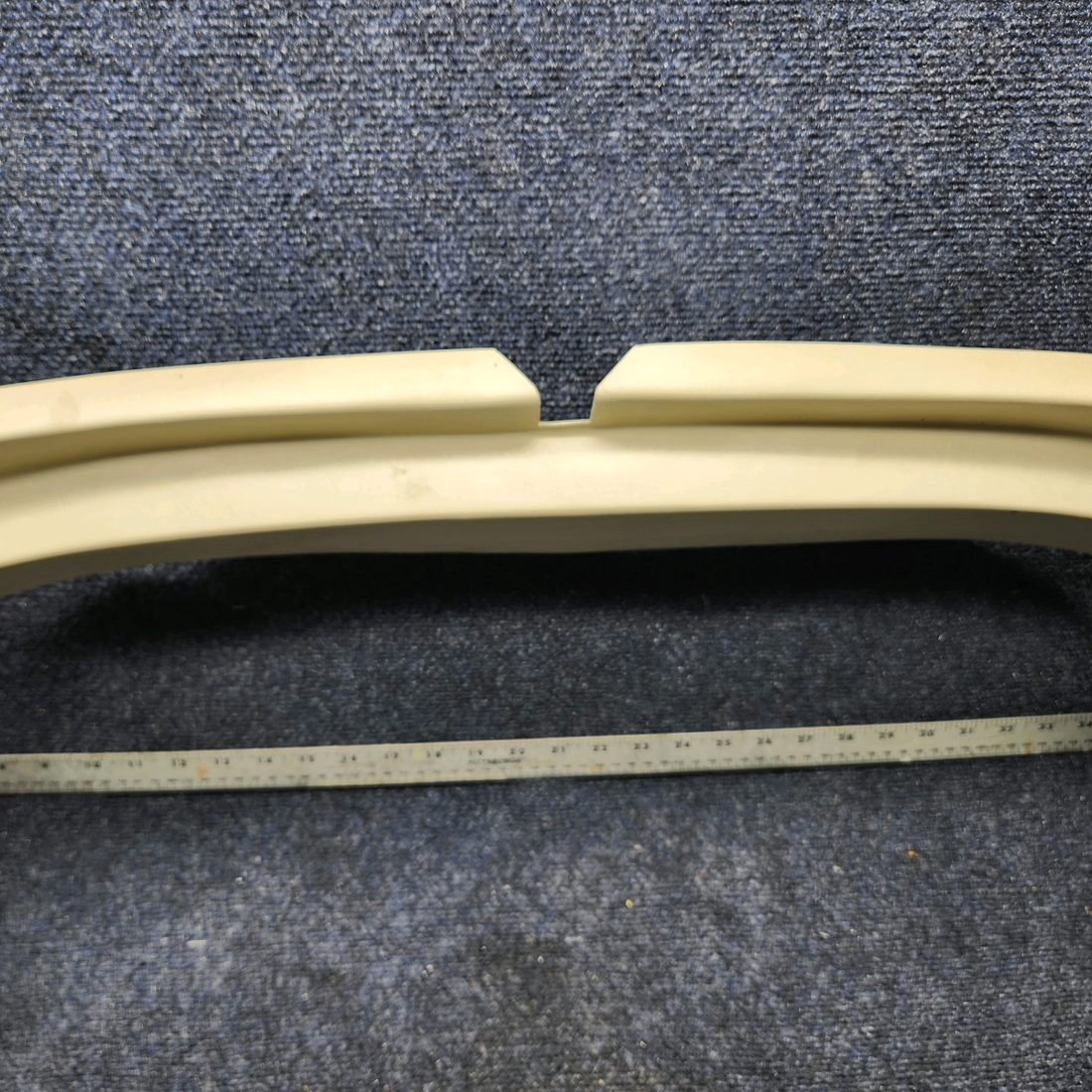 Used aircraft parts for sale, P2415014-1 Cessna CESSNA C172RG MOLDING REAR WINDOW LOWER