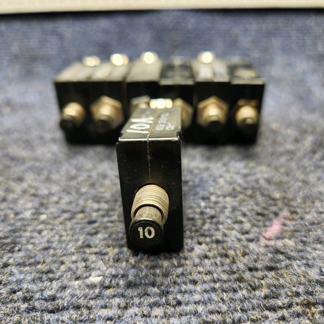 Used aircraft parts for sale, CB-2310A Wood Electric PUSH TO RESET CIRCUIT BREAKER "PRICE PER EACH"