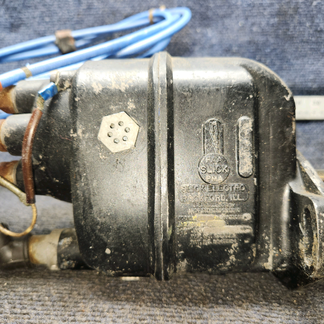 Used aircraft parts for sale, 664, 530603 Continental C125, C145 & O300 Cessna 172F Slick Magneto With Gear