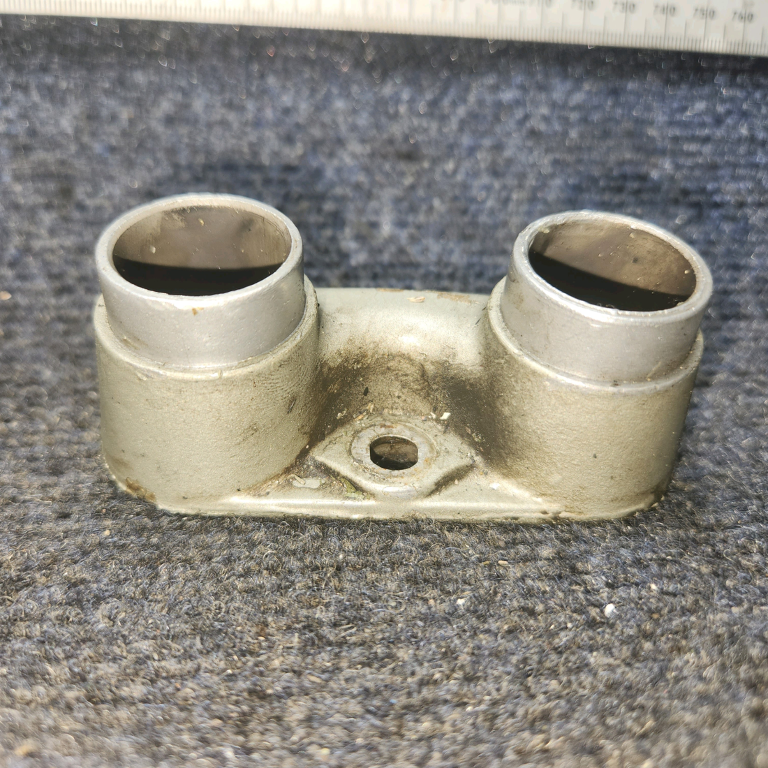 Used aircraft parts for sale, 530163 Continental O-300 Cessna 172 Push-Rod Housing Flange - Set of 6