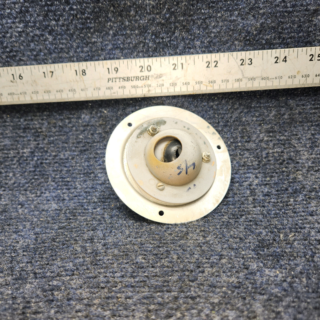 Used aircraft parts for sale, 30957-000 PIPER PA-24-250 Vent Nozzle Assembly (With Knob)