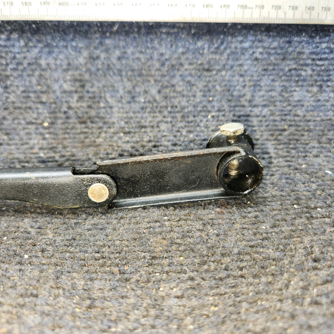 Used aircraft parts for sale, 0411563, 0511336-1 Cessna 172F Rudder Pedal Arm Assembly w/ Link