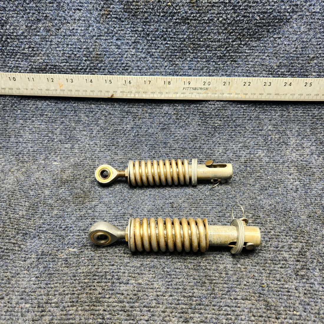Used aircraft parts for sale, 35-815131 Beechcraft F33A PLUNGER ASSEMBLY LANDING GEAR W/ SPRING & ROD END "PRICE PER EACH"