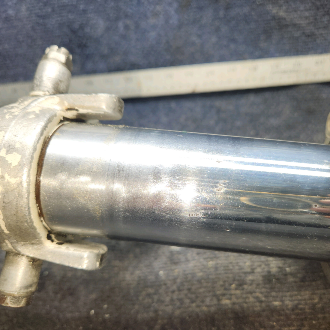 Used aircraft parts for sale, 0594300-212 Cessna 172 Nose Landing Gear Strut Tube Shock Assembly