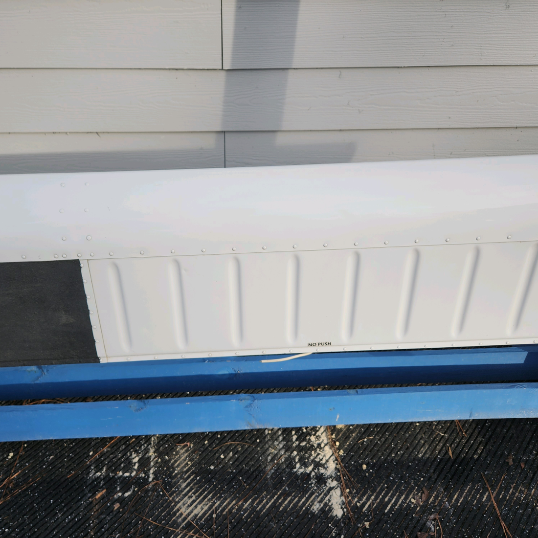 Used aircraft parts for sale, 65590-001 PIPER PA28-161 Warrior III FLAP ASSEMBLY RH HAVE CRACK INDBOARD