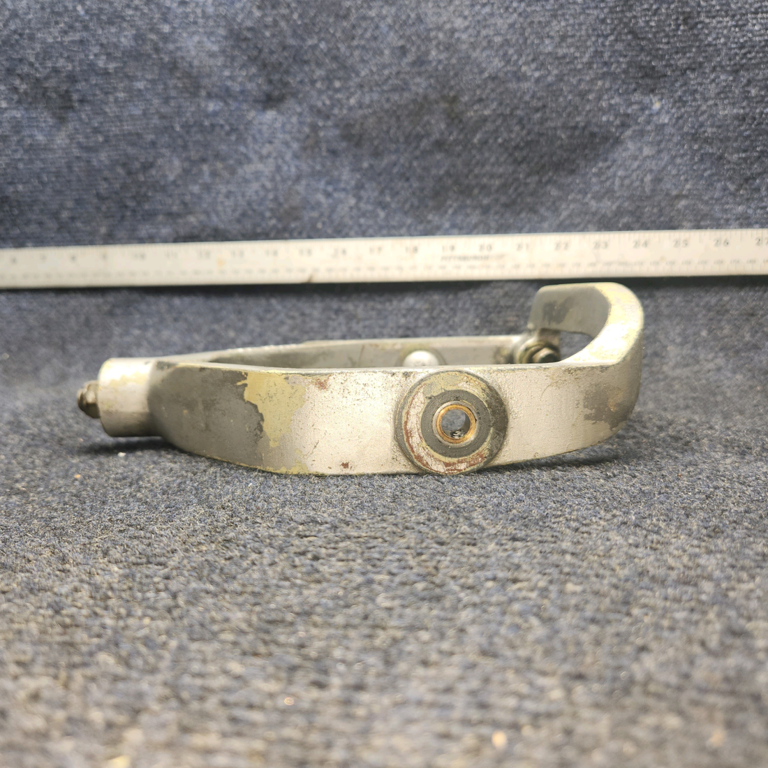 Used aircraft parts for sale, 169-820039-1 Beechcraft A24R Yoke Nose Gear Steering