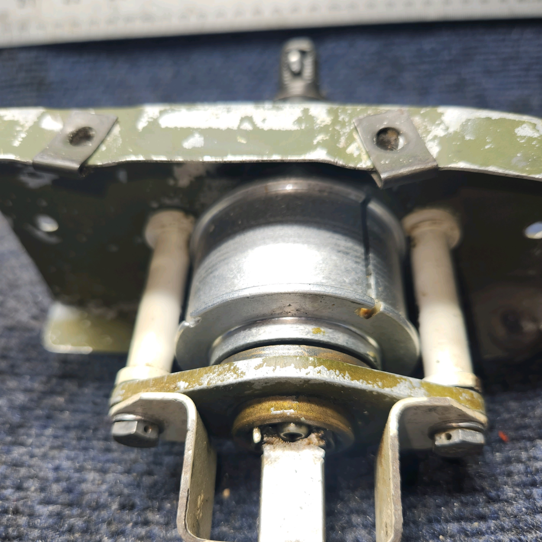 Used aircraft parts for sale, 78925-003 Piper PA28RT-200 Stabilator Trim Barrel