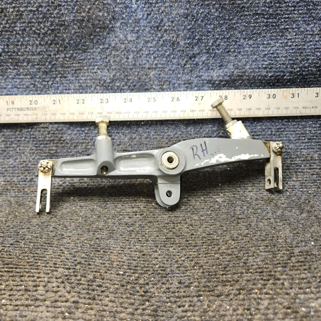 Used aircraft parts for sale, 35-521158 BEECHCRAFT F35 Aileron Bellcrank Assy - RH