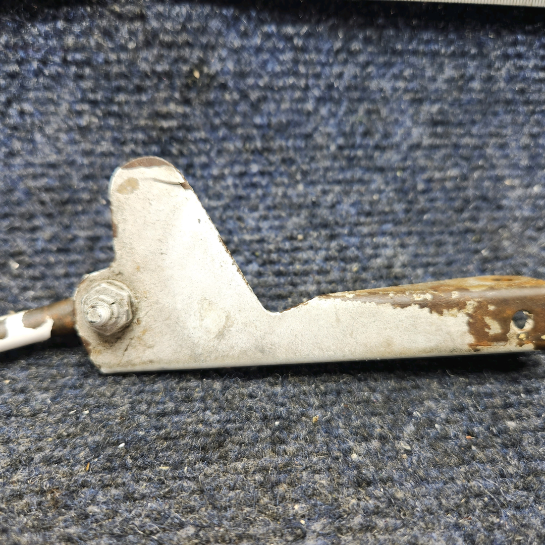 Used aircraft parts for sale, 21103-000 PIPER PA-24-250 Main Gear Switch Mounting Bracket LH