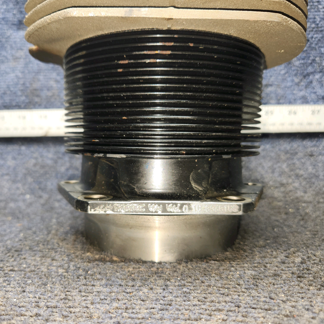 Used aircraft parts for sale, SA10200-A1 Superior O-300 Cessna 172 Cylinder with Valves and Springs