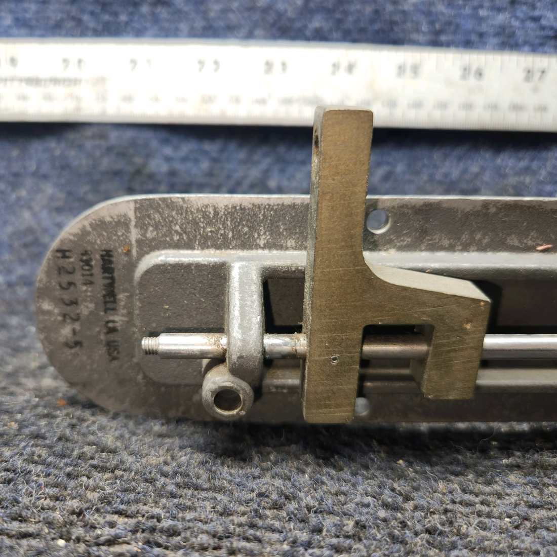 Used aircraft parts for sale, H2532-5 Hartwell Beechcraft C23 SUNDOWNER Cabin Door Latch Base Assy LH