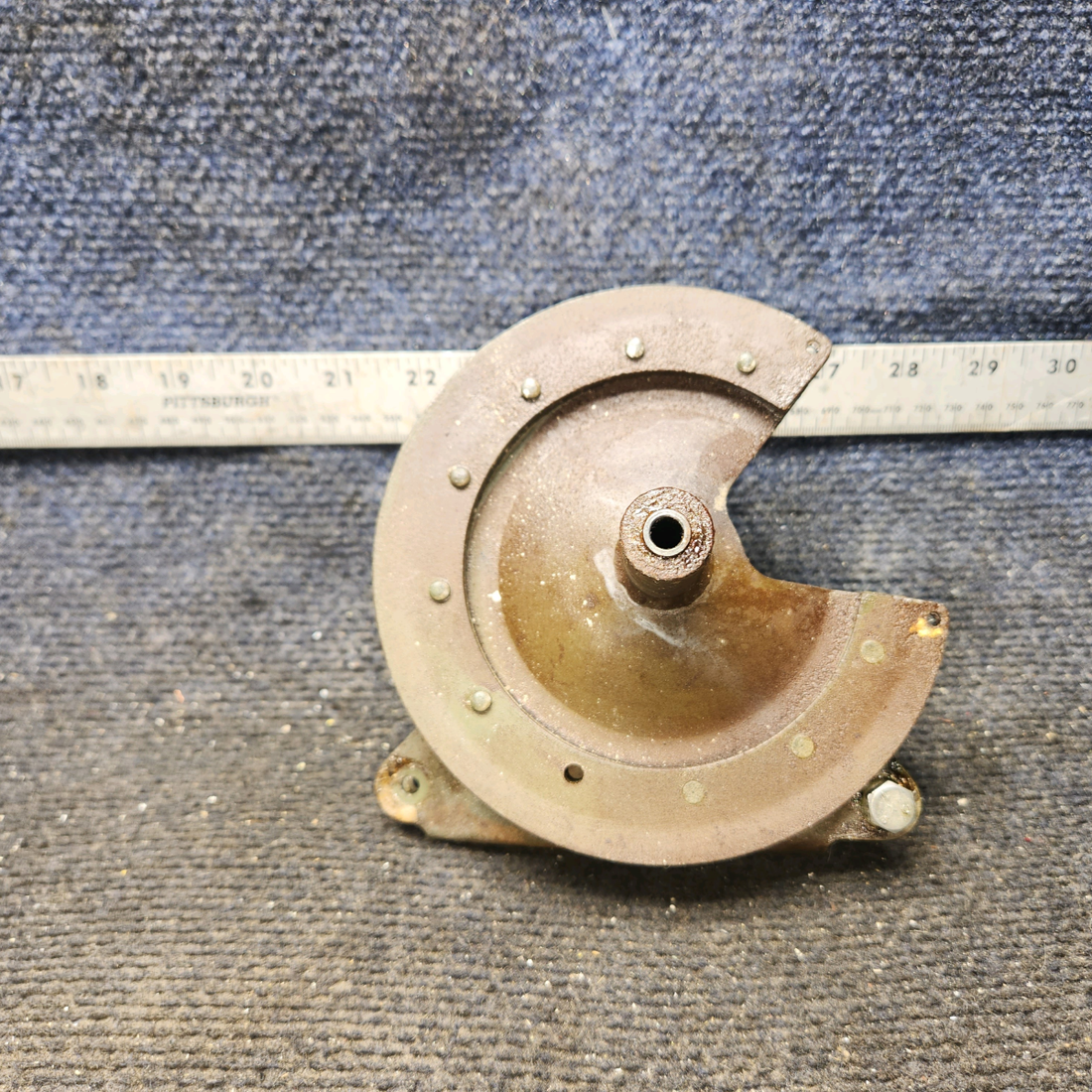 Used aircraft parts for sale, 0760612-7 cessna 150G Flap Drive Pulley Assembly – LH