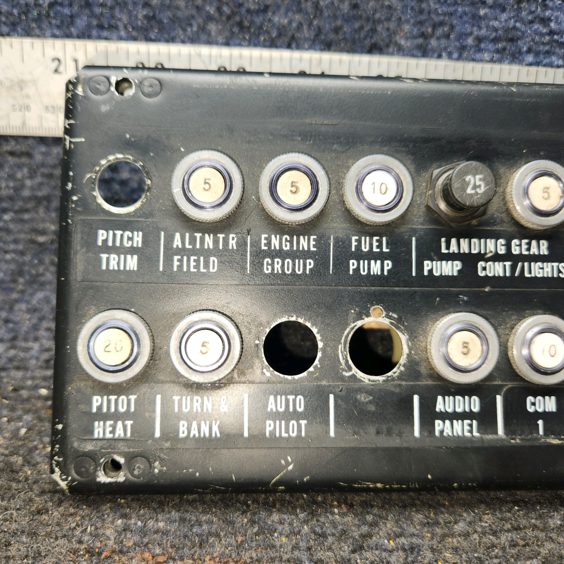 Used aircraft parts for sale, Button Control Panel Piper PA32RT-300 Control Panel