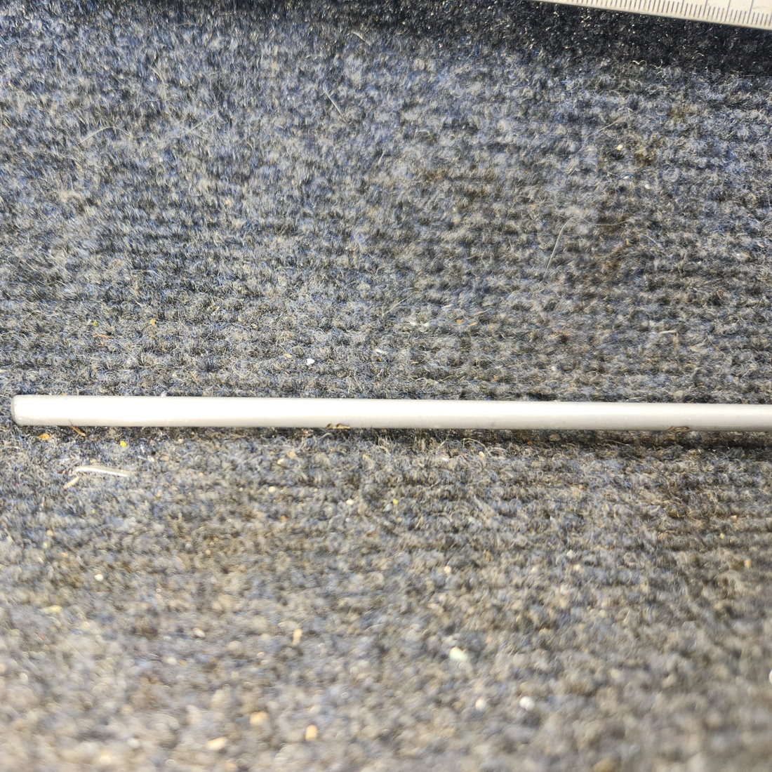 Used aircraft parts for sale, LW-16783-18 Lycoming Piper PA-28-140 Oil Level Gauge – 8 QTS, Length 20"