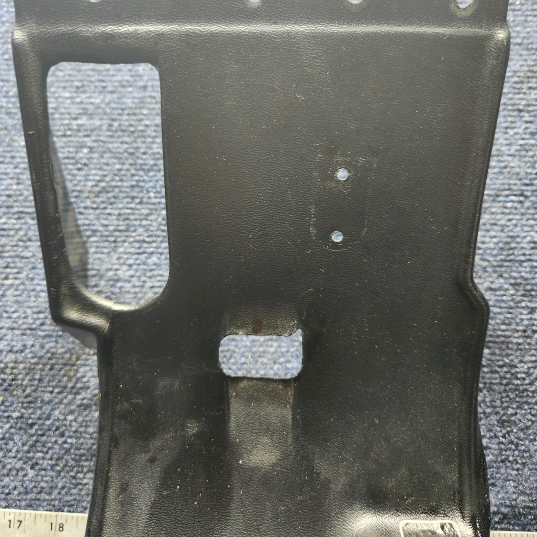 Used aircraft parts for sale, 67330-010 Piper PA28-140 Console Cover