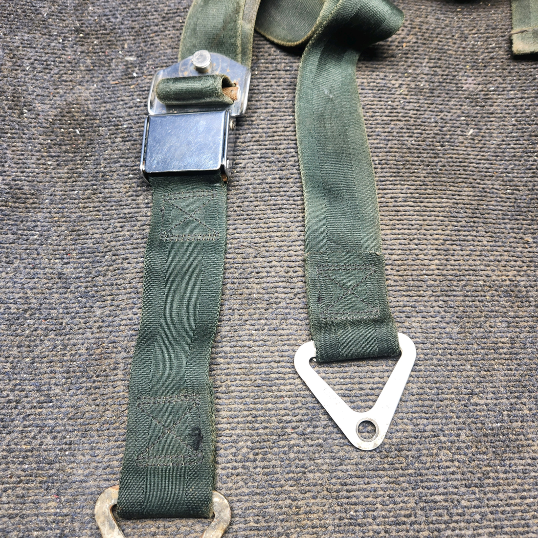 Used aircraft parts for sale, 440785, 449125 American Safety cessna 150G Seatbelt Assembly