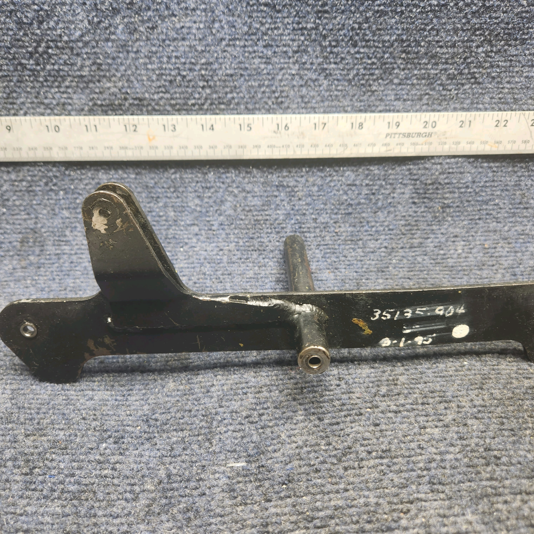 Used aircraft parts for sale, 35135-904 PIPER PA28-161 Warrior III AILERON BELLCRANK ASSY AILERON LH