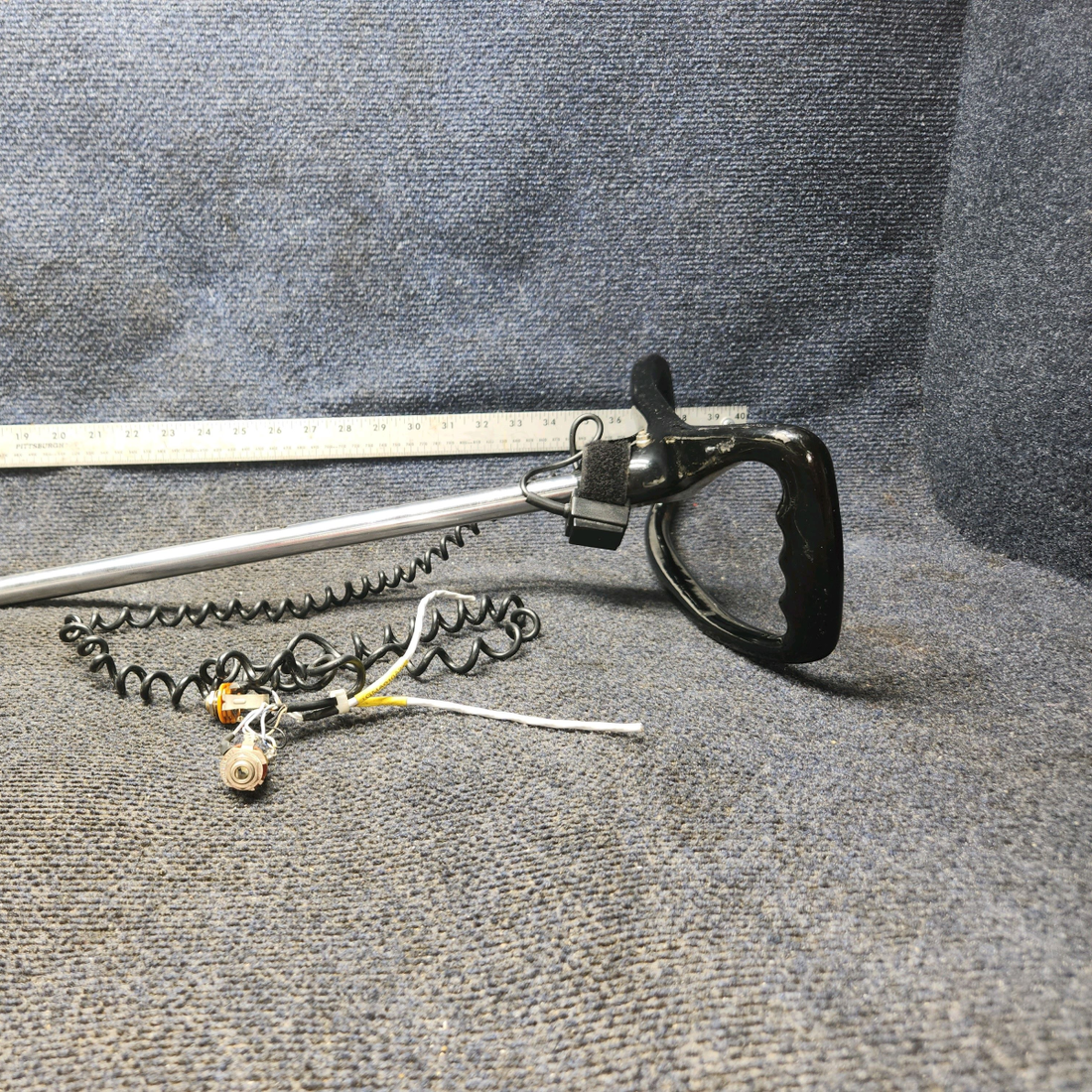 Used aircraft parts for sale, 0513166-3 Cessna 172E Control Wheel (Yoke)