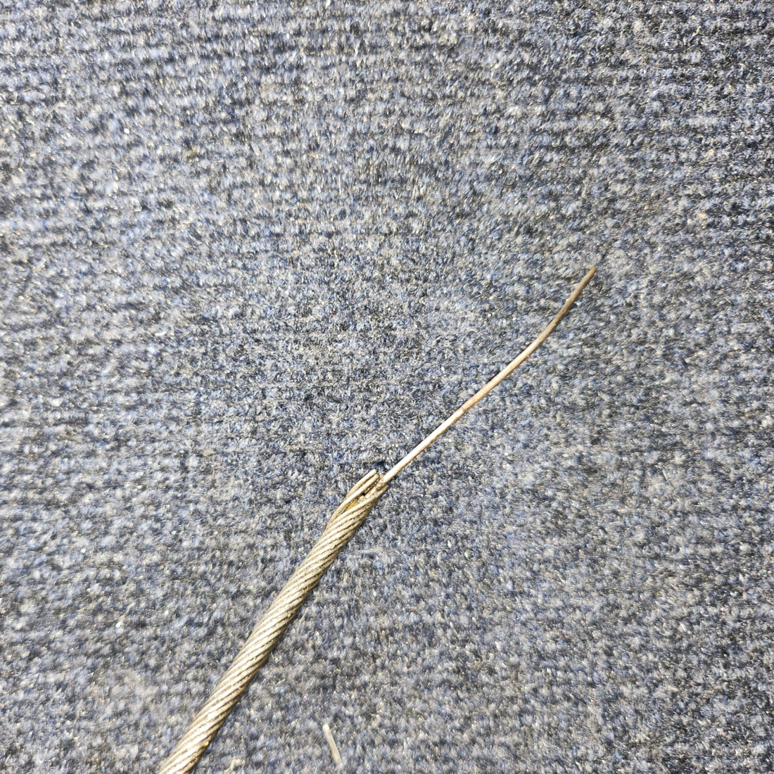 Used aircraft parts for sale, 79863-003 Piper PA28-161 Heat and Defrost Control Levers w/ Knobs and Cables (2 Levers – 37" & 46")