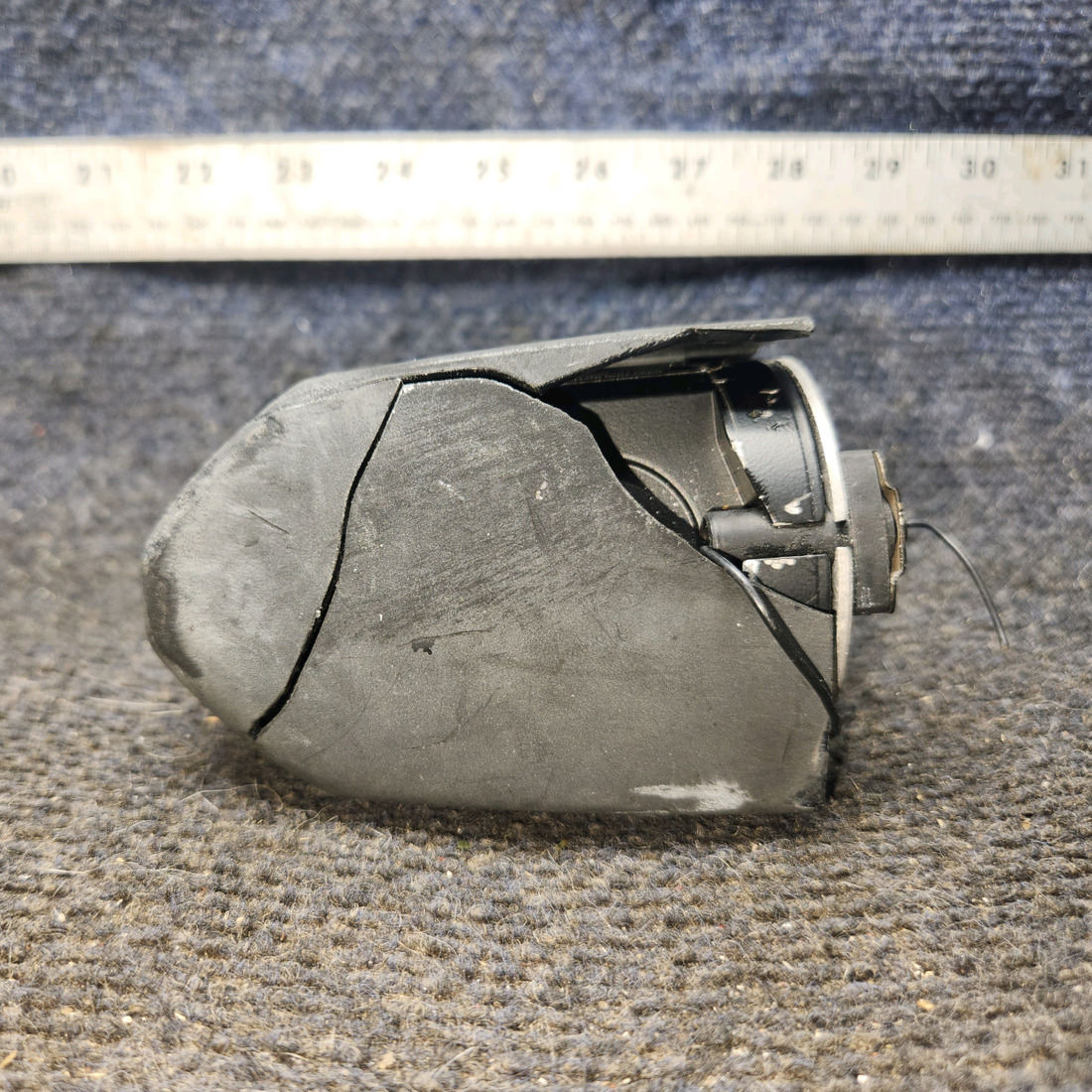 Used aircraft parts for sale, C2200-L4-B Airpath cessna 172N Magnetic Lighted Compass