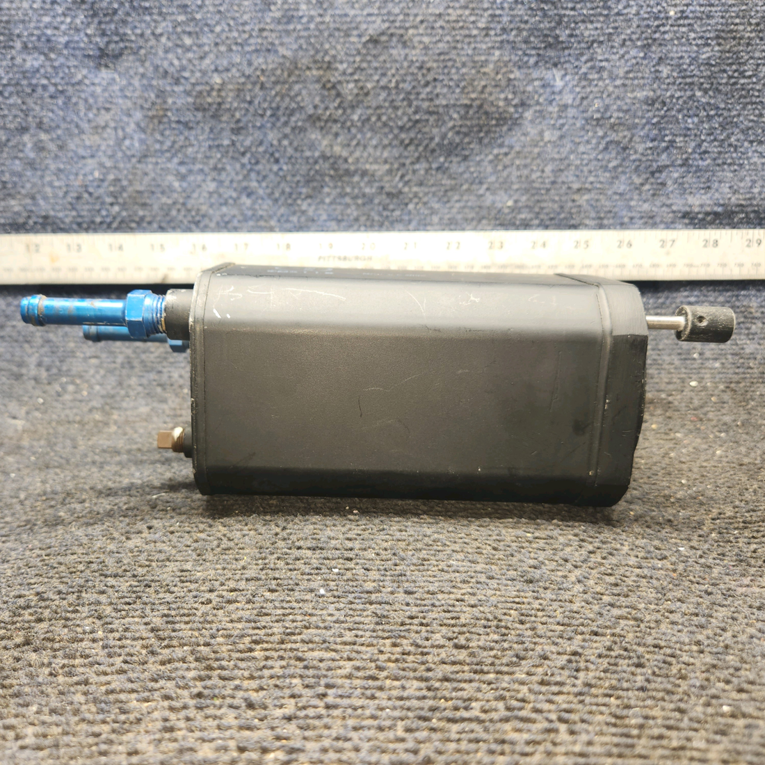 Used aircraft parts for sale, J8000-05 RC Allen Piper PA-28-140 Directional Gyro Indicator