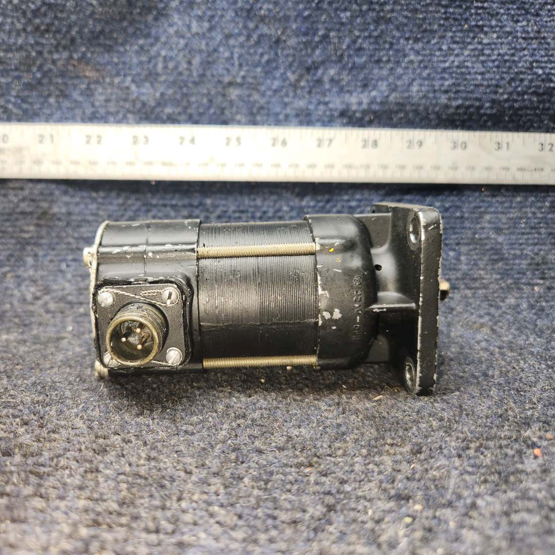 Used aircraft parts for sale, MS25038-2 L. Sincleir BEECHCRAFT 95-55B Tach Generator