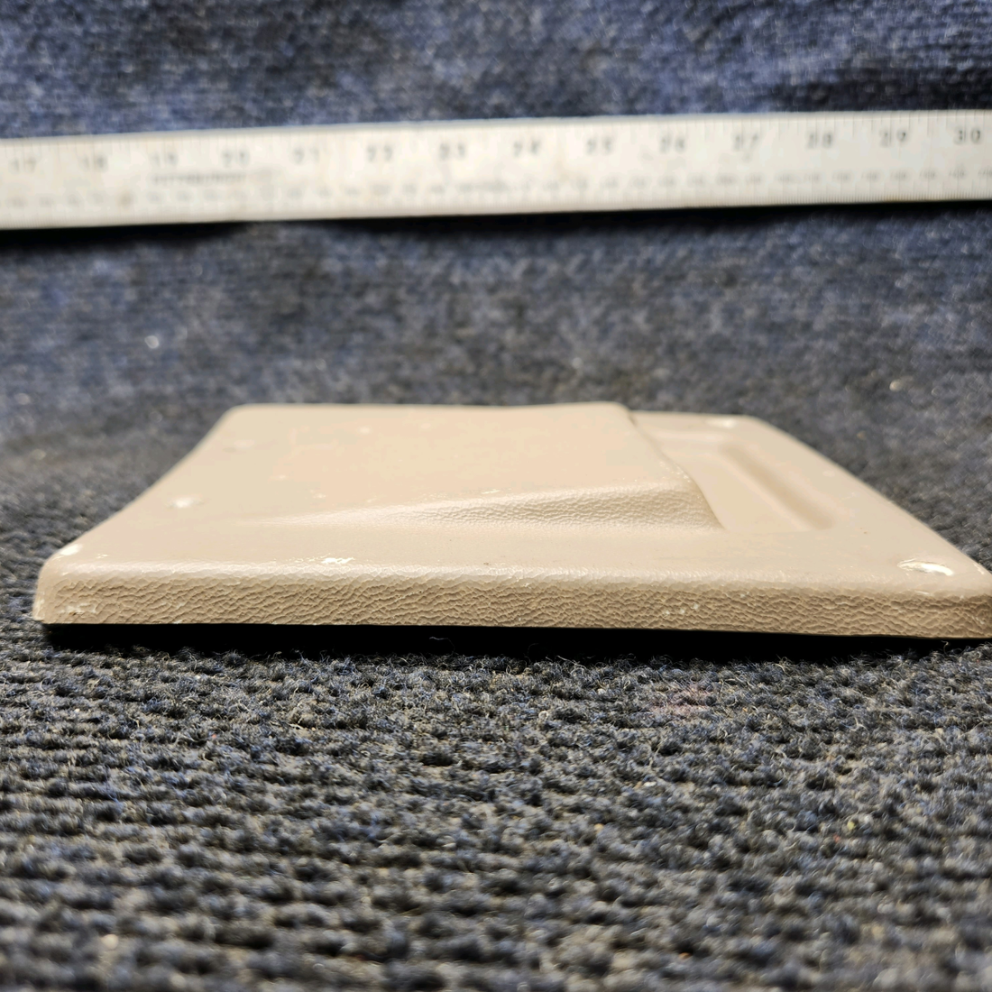 Used aircraft parts for sale, 8769516 Beechcraft C23 SUNDOWNER Shoulder Harness Cover