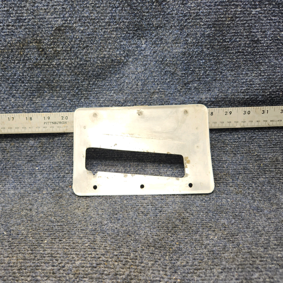 Used aircraft parts for sale, 0441024-1 Cessna C-150J Main Landing Gear Fillet Plate LH