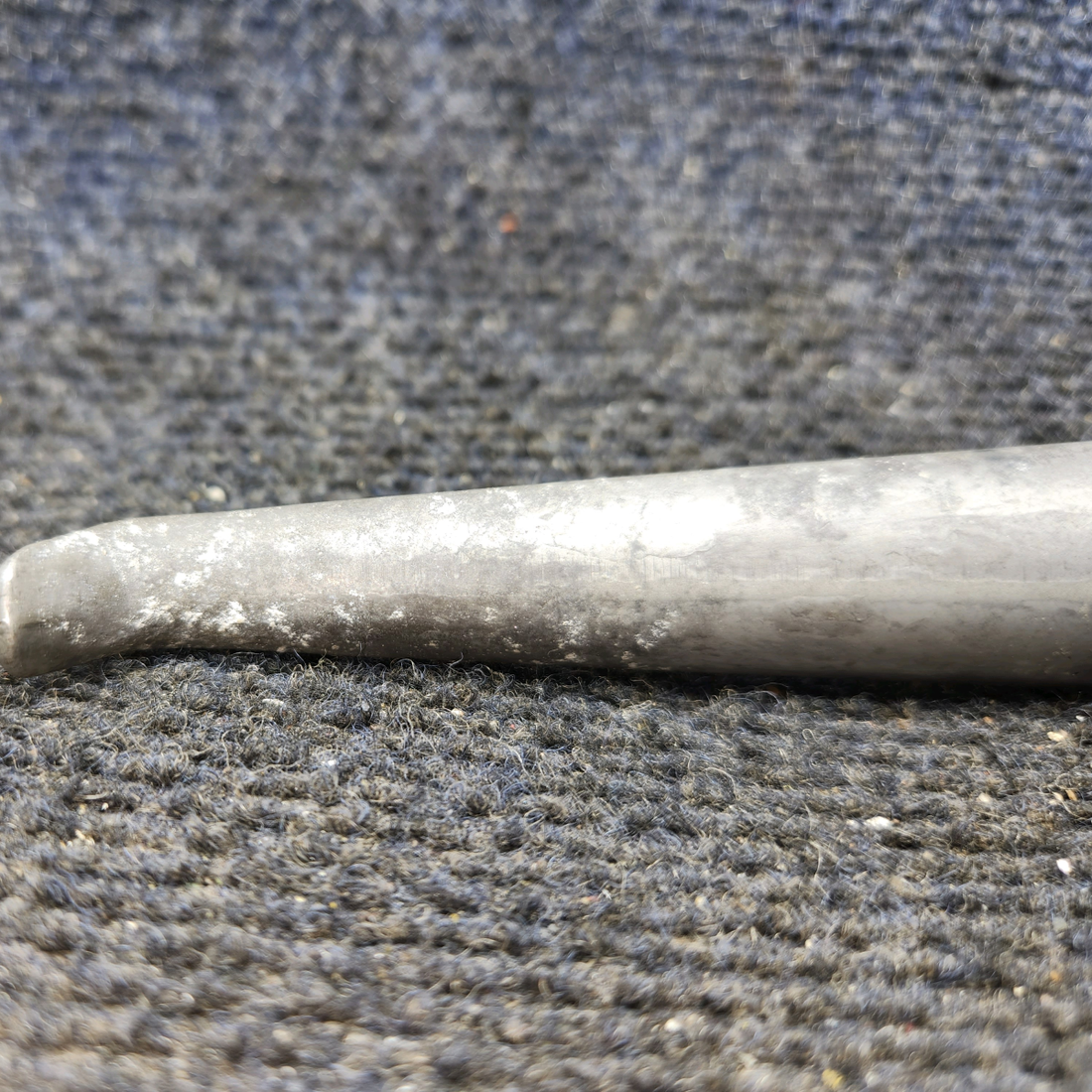 Used aircraft parts for sale, 0711027-1 Cessna 172 Inside Cabin Door Handle LH or RH