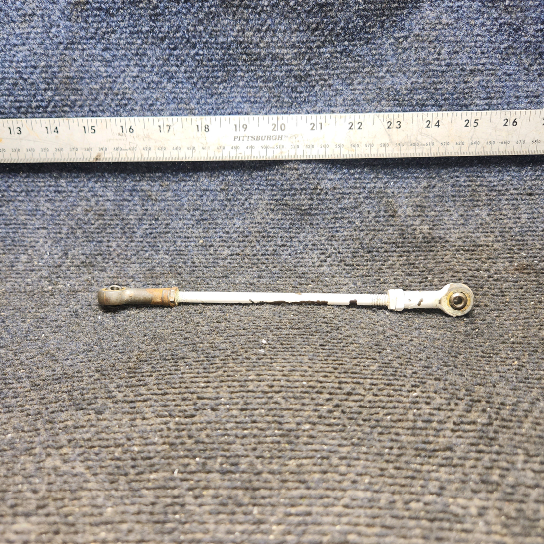 Used aircraft parts for sale, 0523218-2 cessna 150G Aileron Push-Pull Rod Assembly