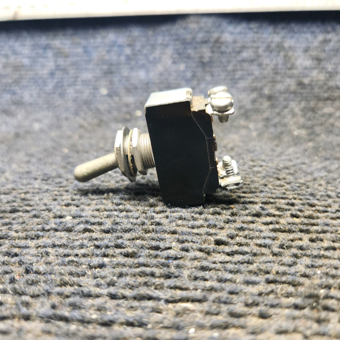 Used aircraft parts for sale, MS35059-22 Eaton Beechcraft 35-33 Cutler-Hammer Toggle Switch