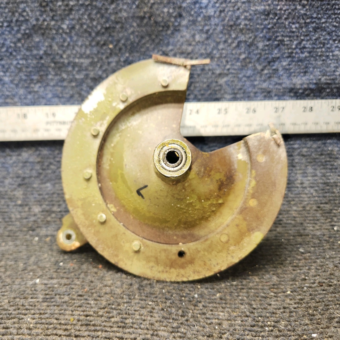 Used aircraft parts for sale, 0760612-7 cessna 172N Drive pulley Asse- LH Flap