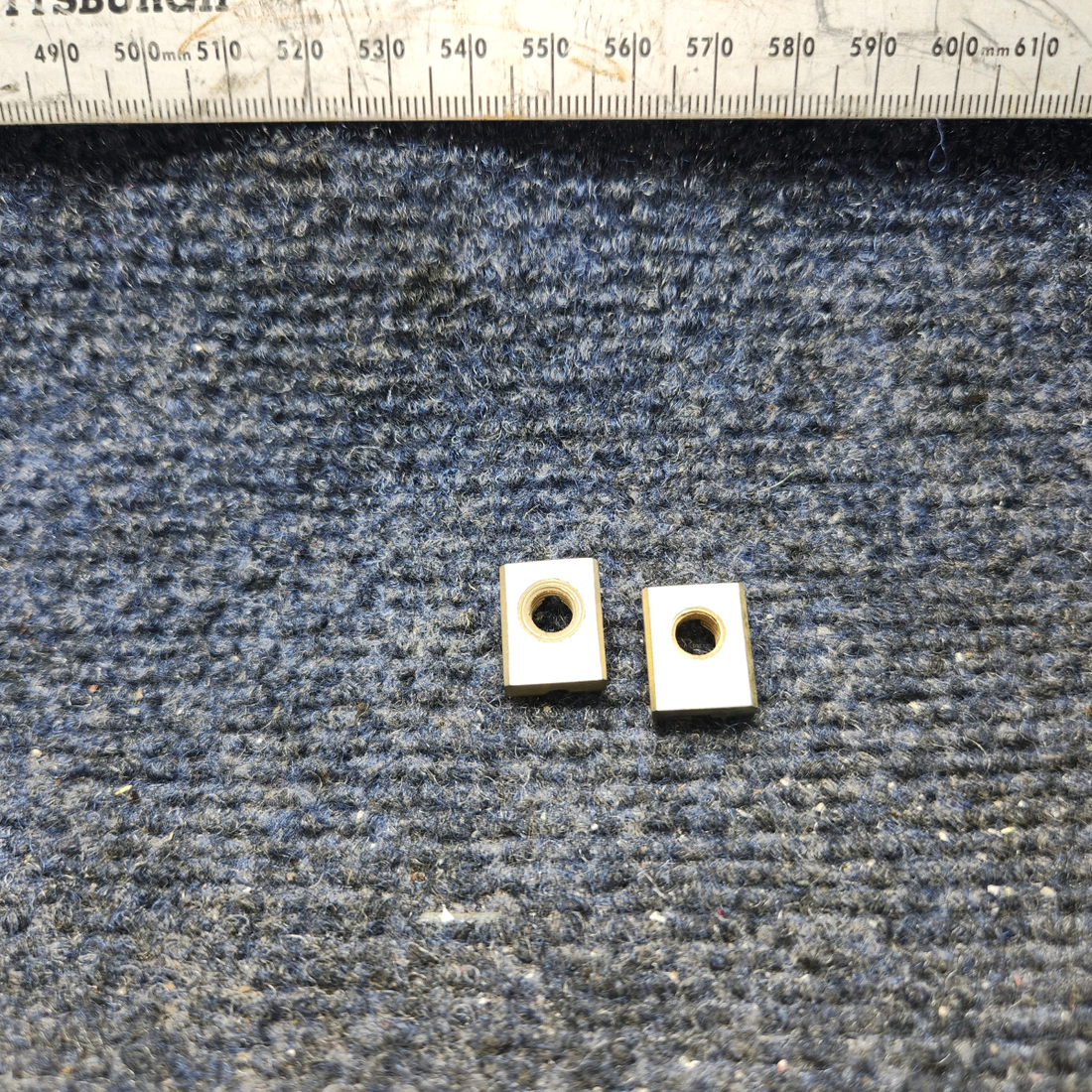Used aircraft parts for sale, 9520101 Goodyear Cessna 120, 140, 140A • 170 series disc-drive key Set of 2