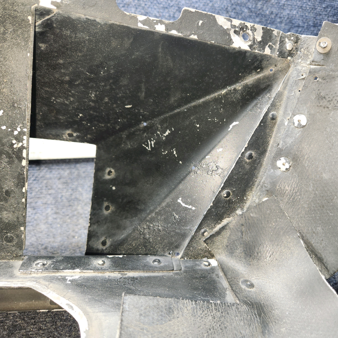 Used aircraft parts for sale, 2455028-1 Cessna 172RG Air Filter Baffle Housing - LH
