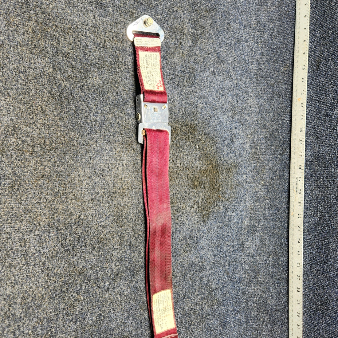 Used aircraft parts for sale, PS50039-4-3A Piper PA32RT-300 SEAT BELT ASSY CENTER