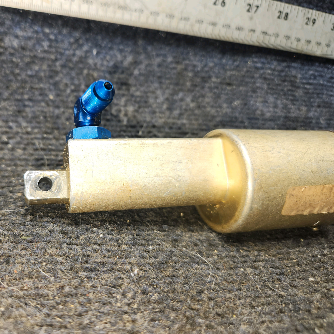 Used aircraft parts for sale, 0541138-22 cessna 172N Brake Master Cylinder