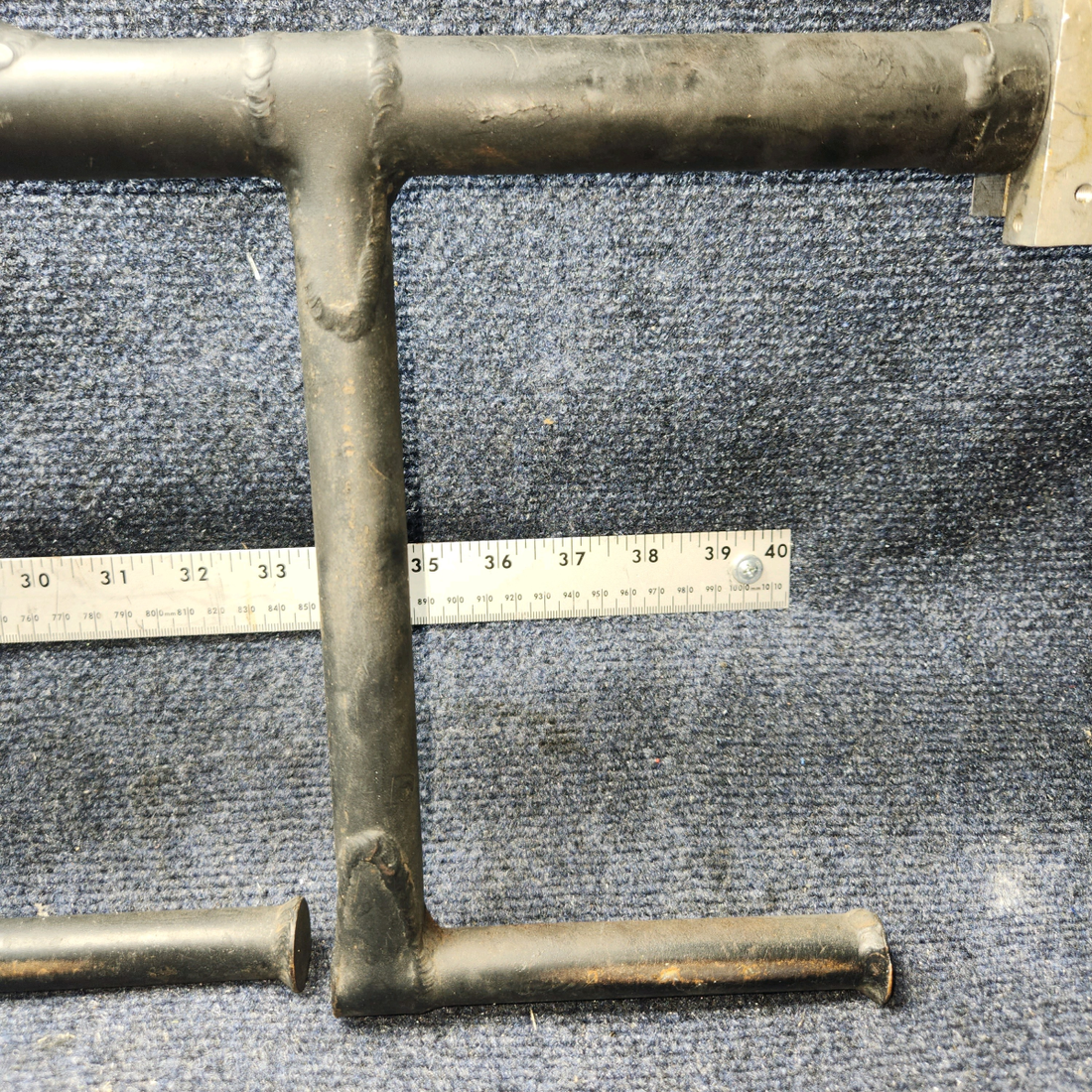 Used aircraft parts for sale, 22370-000 / 22048-000 PIPER PA-24-250 Rudder Pedal Bar w Pilot Pedals & Links